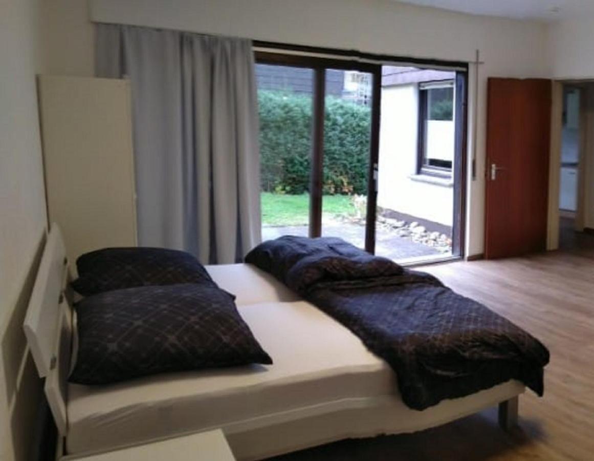 Kleine Ferienwohnung, Einzimmeraparment In Altenkirchen Almersbach Exterior foto
